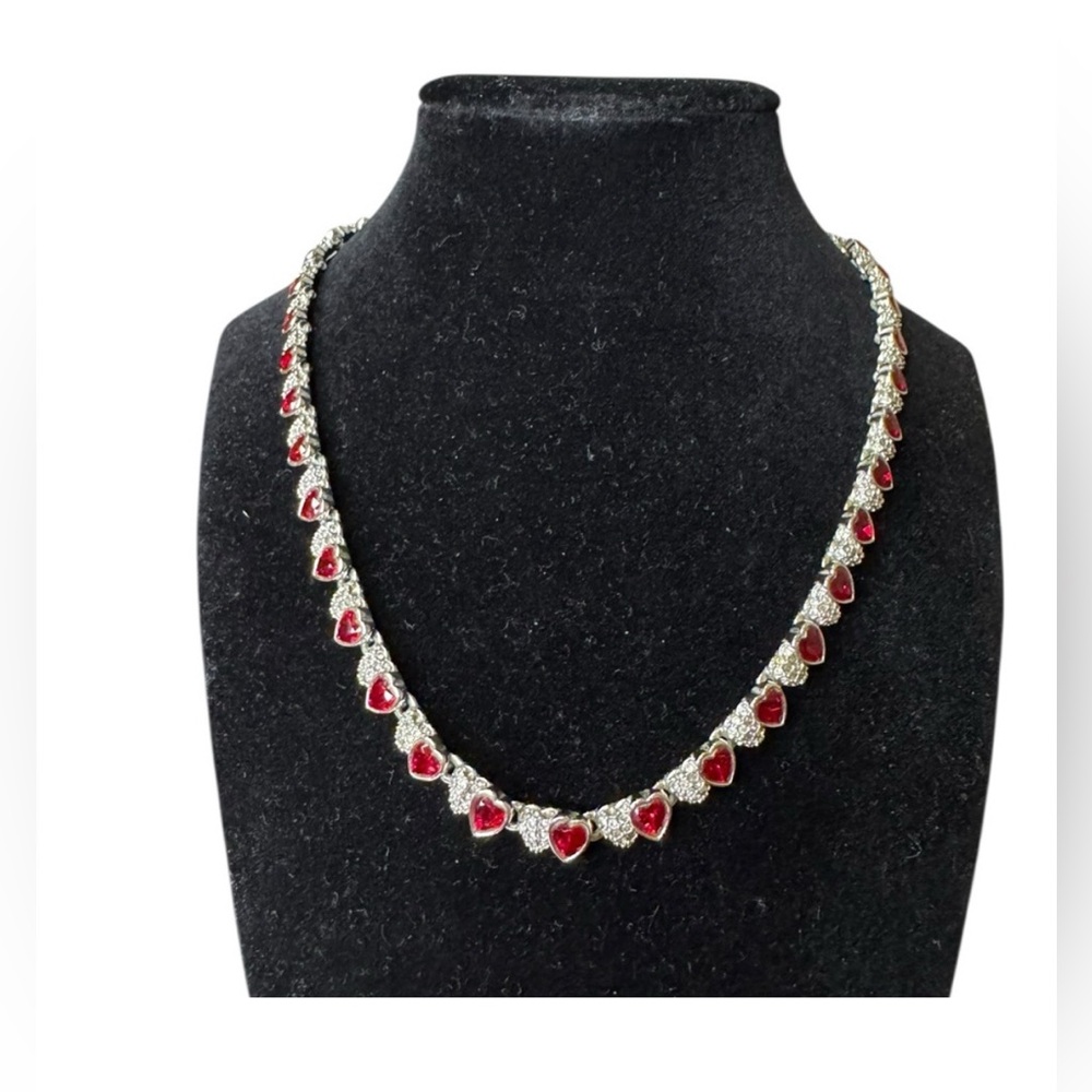 Swarovski Red Heart Crystal Necklace New 18.1”